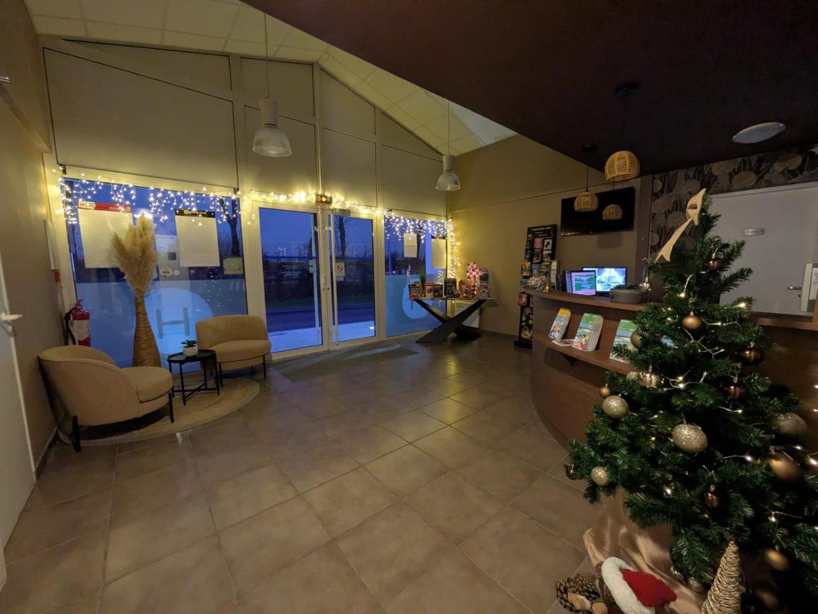 Hotel L'Oceane Angers Parc Expo Verrieres-en-Anjou Екстериор снимка