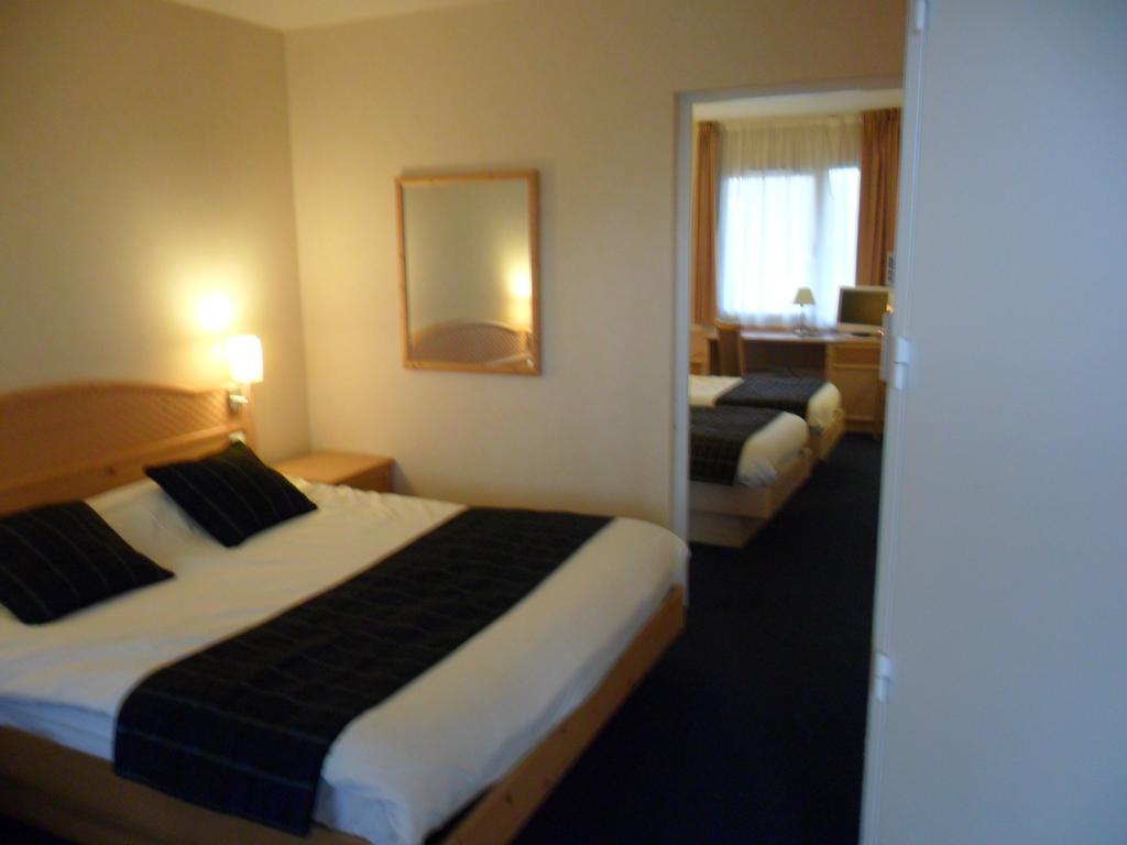 Hotel L'Oceane Angers Parc Expo Verrieres-en-Anjou Екстериор снимка